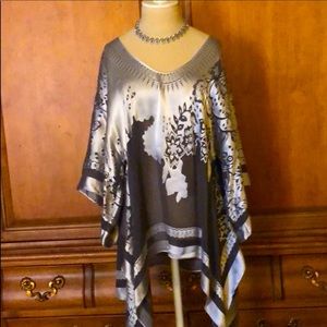 Lovely and Dressy Calypso Kimono Sleeve Black and Silver Grey Blouse Plus Size 0